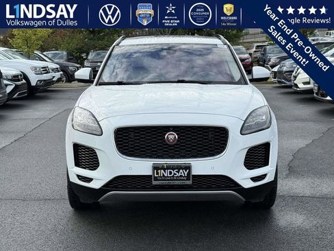 Used 2019 Jaguar E-PACE SE image 3