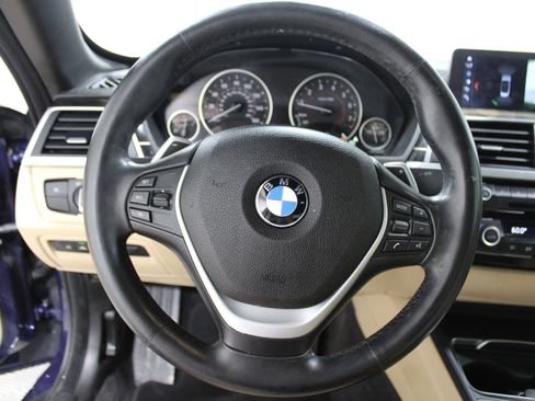 Used 2020 BMW 430i Convertible w/ Convenience Package image 8