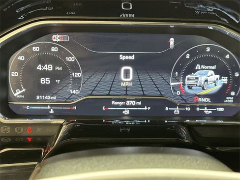 Used 2024 GMC Sierra 2500 SLT w/ SLT Convenience Package image 11