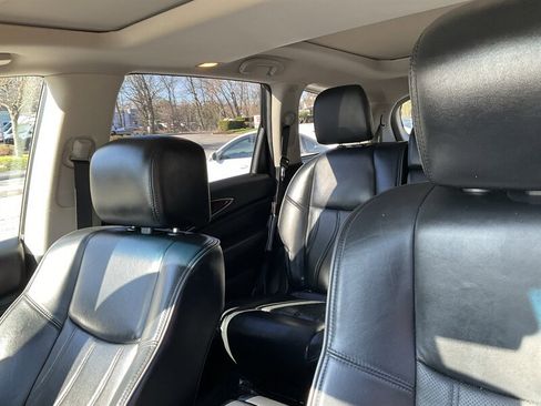 Used 2015 INFINITI QX60 AWD w/ Deluxe Touring Package image 27