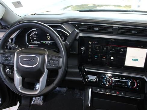 Used 2024 GMC Sierra 3500 Denali w/ Denali Reserve Package image 30