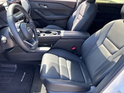 Certified 2023 Nissan Rogue SL w/ SL Premium Package AWD/4WD image 9