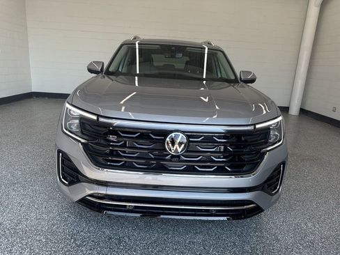 New 2026 Volkswagen Atlas SEL Premium R-Line AWD/4WD image 6