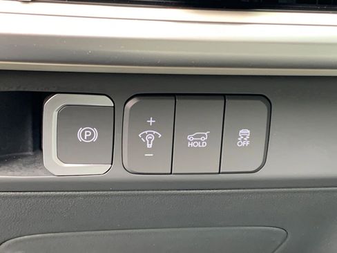 Used 2025 Hyundai Santa Fe SEL image 24