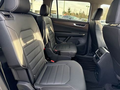 New 2026 Volkswagen Atlas SEL image 10