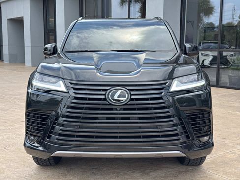 Used 2025 Lexus LX 700h Overtrail w/ Accessory Package (Z1) AWD/4WD image 16