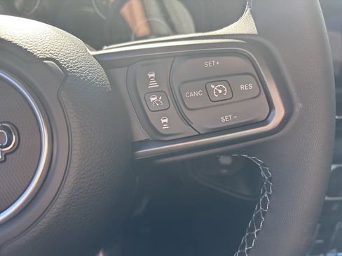 New 2026 Jeep Wrangler Willys AWD/4WD image 28
