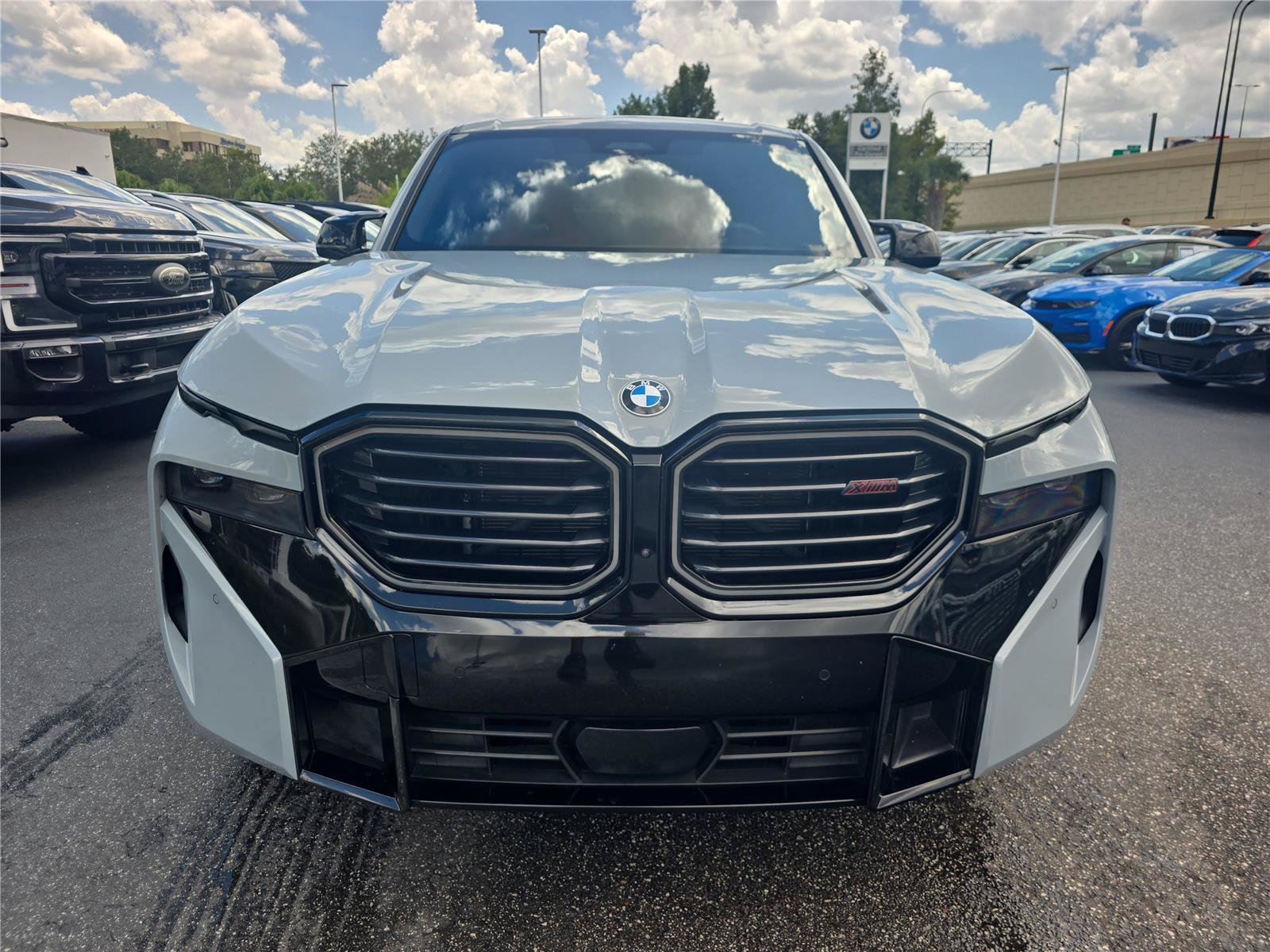 Certified 2024 BMW XM Label Red AWD/4WD image 2