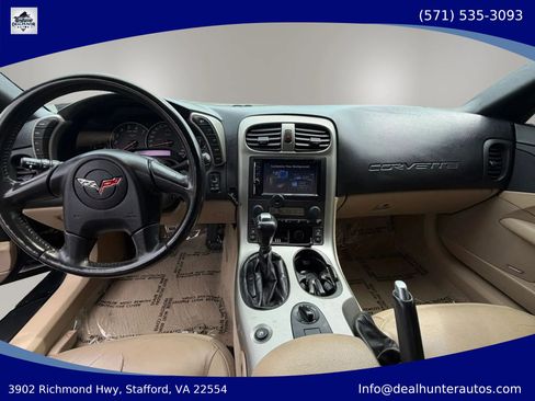 Used 2005 Chevrolet Corvette Coupe w/ Preferred Equipment Group RWD image 27