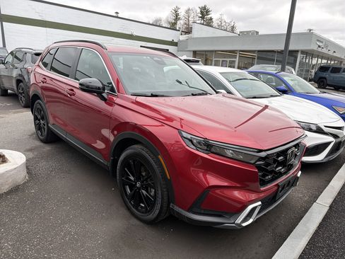 Used 2025 Honda CR-V Sport Touring image 2