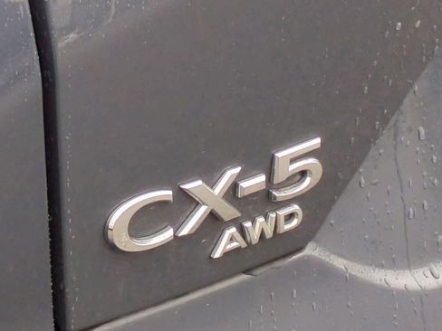 Used 2023 MAZDA CX-5 Carbon Edition image 11