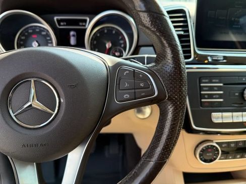 Used 2017 Mercedes-Benz GLE 350 4MATIC image 29