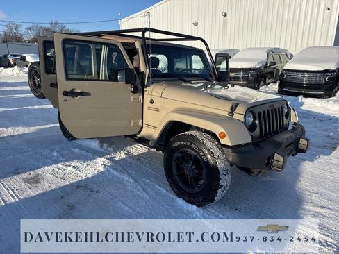 Used 2018 Jeep Wrangler Unlimited Sport image 31