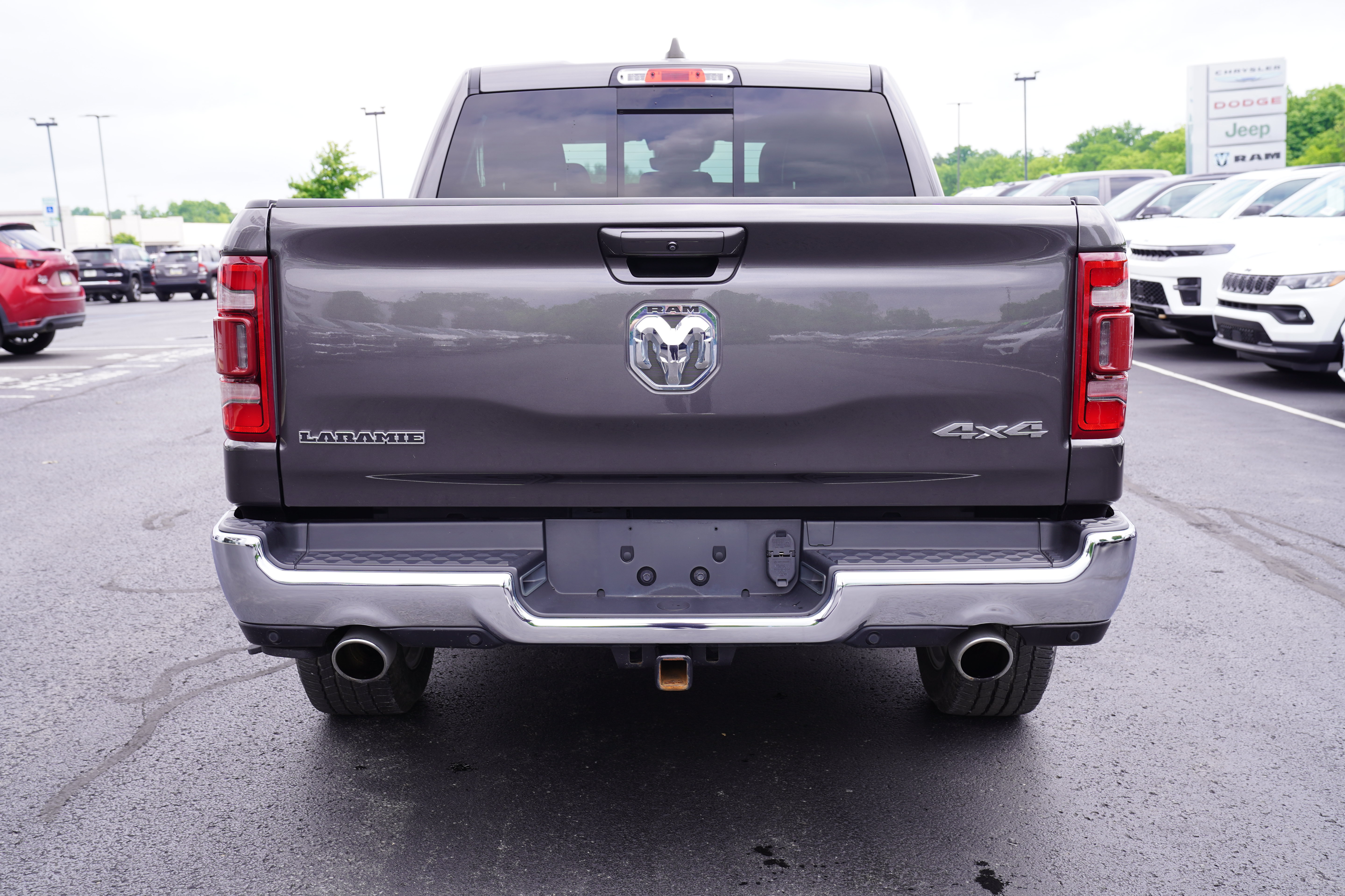 Used 2023 RAM 1500 Laramie AWD/4WD image 7