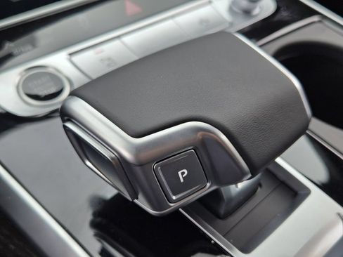 Used 2026 Audi Q7 3.0T Premium Plus AWD/4WD image 27