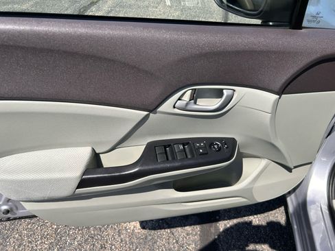Used 2012 Honda Civic LX image 10