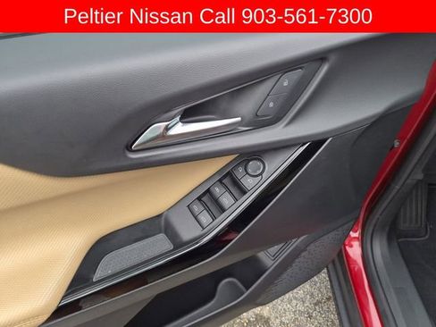 Used 2025 Chevrolet Equinox ACTIV w/ Safety and Technology Package FWD image 22