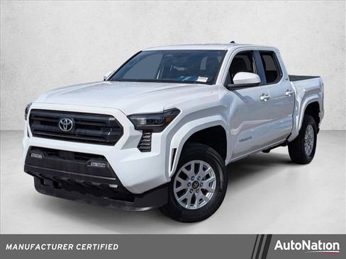 Used 2024 Toyota Tacoma SR5 image 1