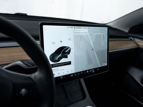 Used 2021 Tesla Model 3 Long Range image 14