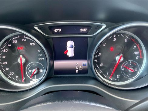 Used 2020 Mercedes-Benz GLA 250 4MATIC image 25