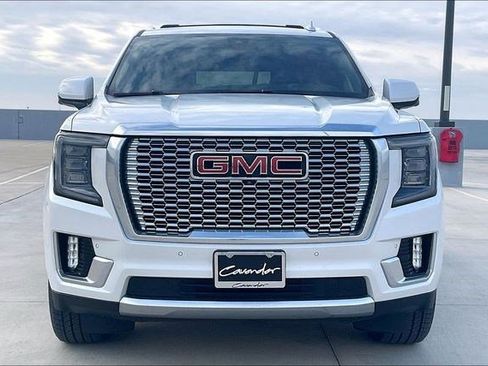 Used 2021 GMC Yukon Denali image 3