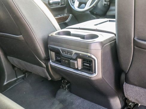 Used 2019 GMC Sierra 1500 SLT image 21