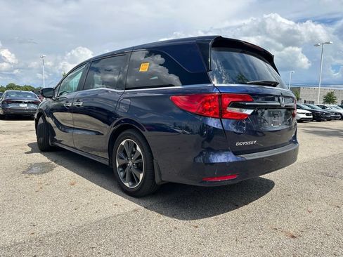 Used 2023 Honda Odyssey Elite image 9