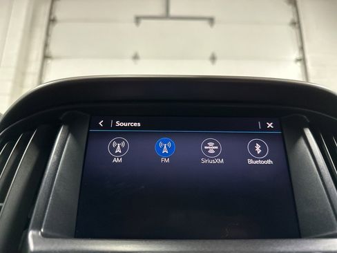 Used 2021 Chevrolet Colorado Z71 image 33