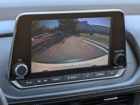 Certified 2023 Nissan Rogue SV image 25