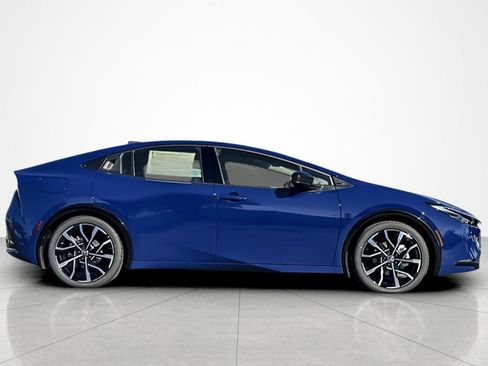 New 2026 Toyota Prius Plug-In Hybrid image 6