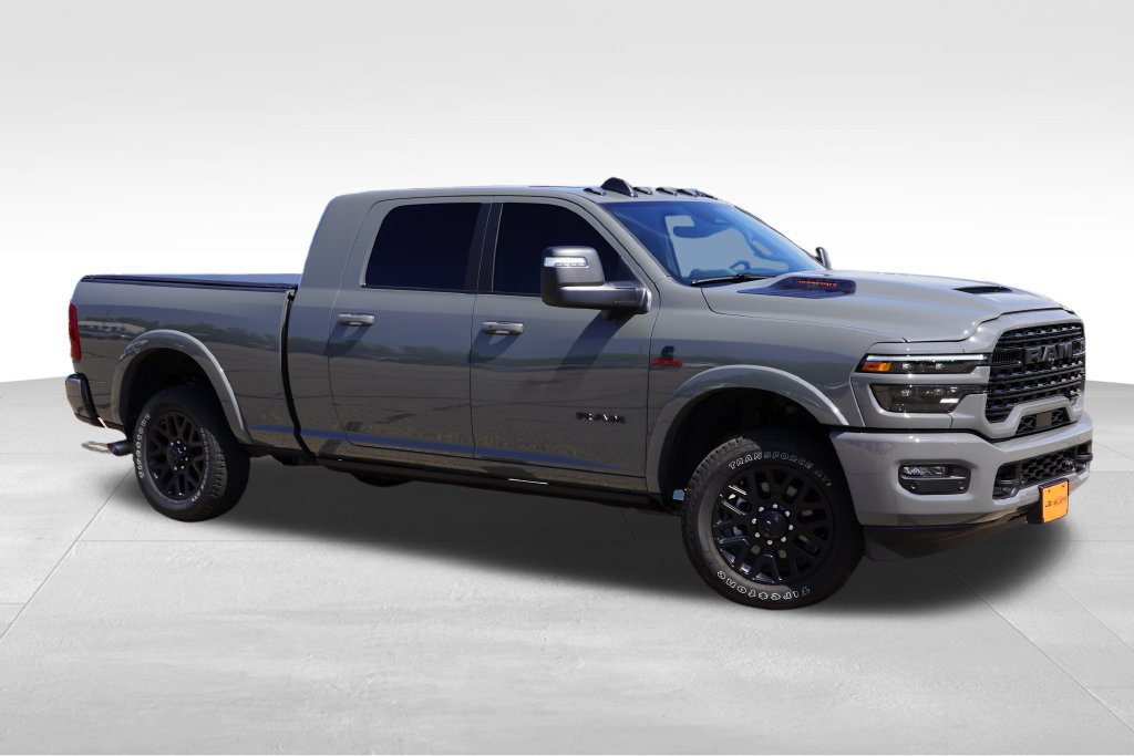 Used 2026 RAM 2500 Limited AWD/4WD image 2
