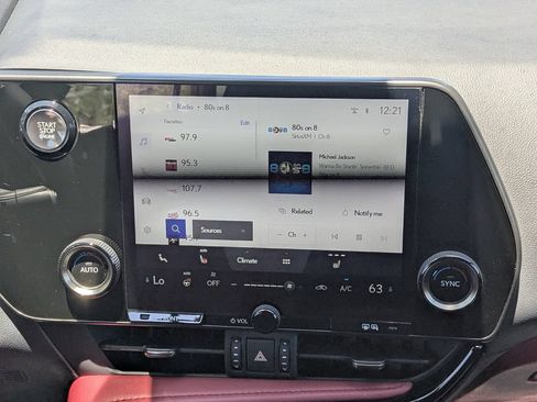 Used 2024 Lexus NX 250 FWD w/ Cold Area Package image 5