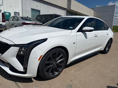 Used 2025 Cadillac CT5 Sport RWD image 15