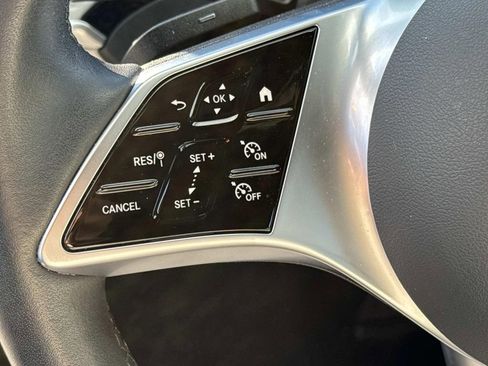 Used 2024 Mercedes-Benz C 300 Sedan image 23