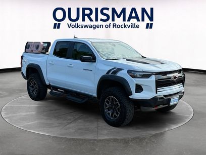 Used 2025 Chevrolet Colorado ZR2 w/ Technology Package