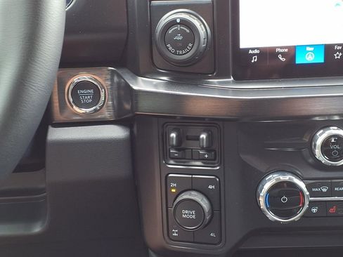 New 2026 Ford F250 Lariat w/ Lariat Premium Package AWD/4WD image 14