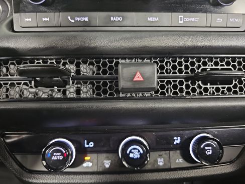 Certified 2024 Honda HR-V LX image 31