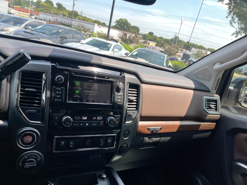 Used 2019 Nissan Titan Platinum Reserve AWD/4WD image 15