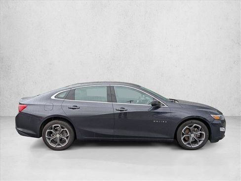Used 2023 Chevrolet Malibu LT w/ Driver Confidence Package FWD image 4
