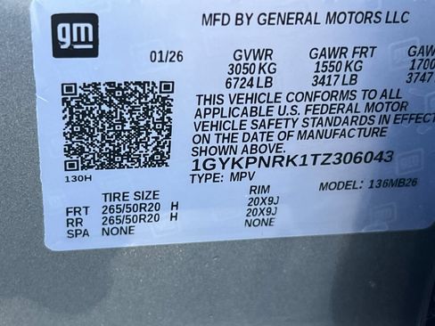 Used 2026 Cadillac Lyriq Luxury w/ LPO, Floor Liner Package RWD image 53