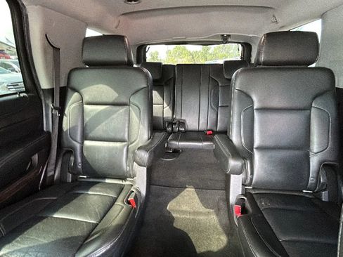 Used 2018 Chevrolet Tahoe LT AWD/4WD image 30
