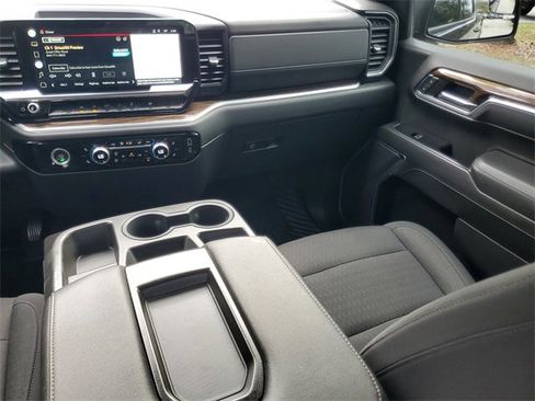 Certified 2022 GMC Sierra 1500 Elevation image 13