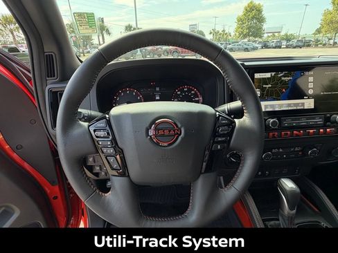 Certified 2025 Nissan Frontier PRO-4X w/ Pro Premium Package AWD/4WD image 19
