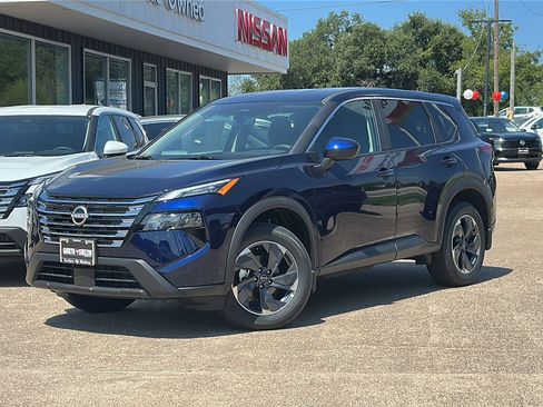 New 2026 Nissan Rogue SV image 2