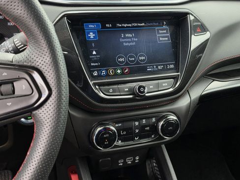 Used 2023 Chevrolet TrailBlazer RS w/ Convenience Package image 9