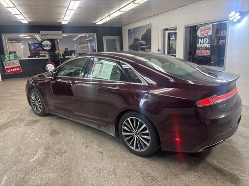 Used 2017 Lincoln MKZ Select w/ Technology Package image 7