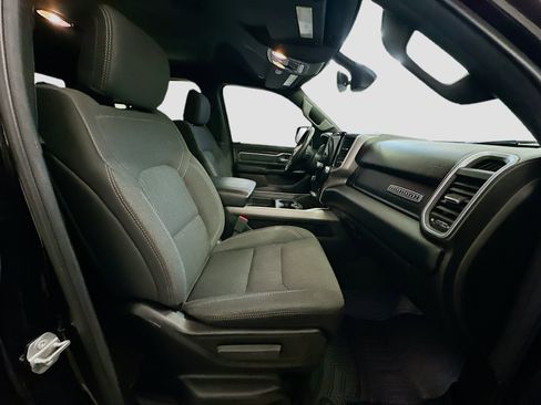 Used 2019 RAM 1500 Big Horn image 32