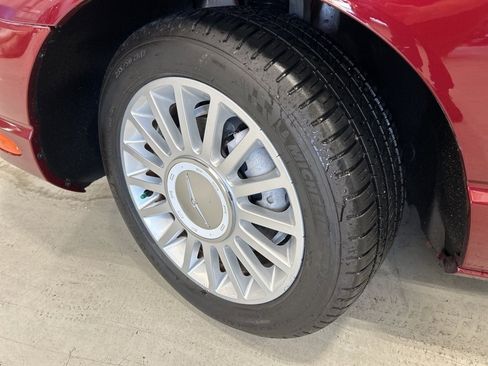 Used 2004 Ford Thunderbird image 5