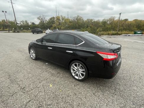 Used 2015 Nissan Sentra S image 4
