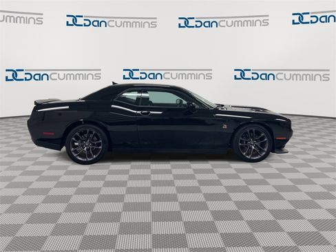 Used 2023 Dodge Challenger R/T Scat Pack image 9